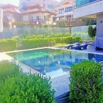Luxury Seaview With 9000 M2 Access Villa Alanya
