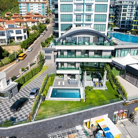 Luxury Seaview With 9000 M2 Access Villa *