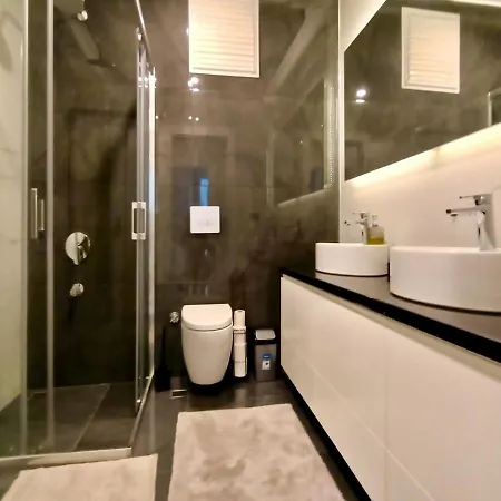 Luxury Seaview With 9000 M2 Access *