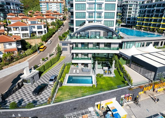 Luxury Seaview With 9000 M2 Access Vila *