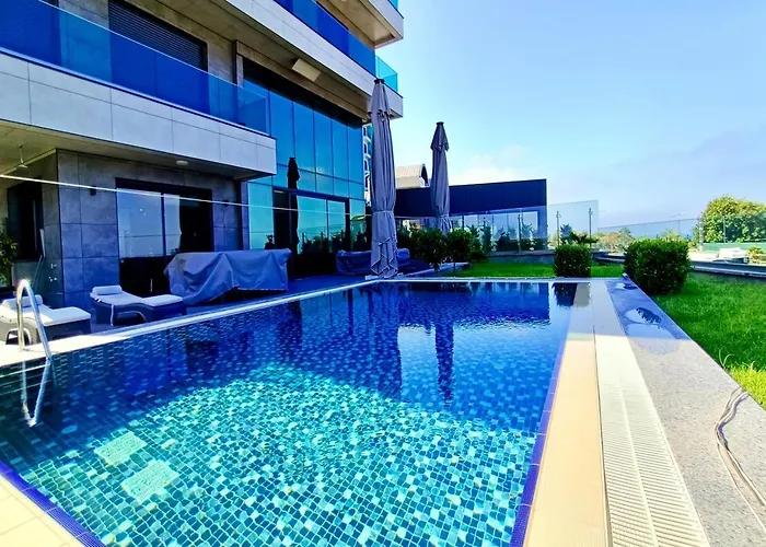 Vila Luxury Seaview With 9000 M2 Access