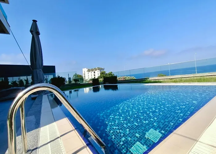 Luxury Seaview With 9000 M2 Access Vila Alanya