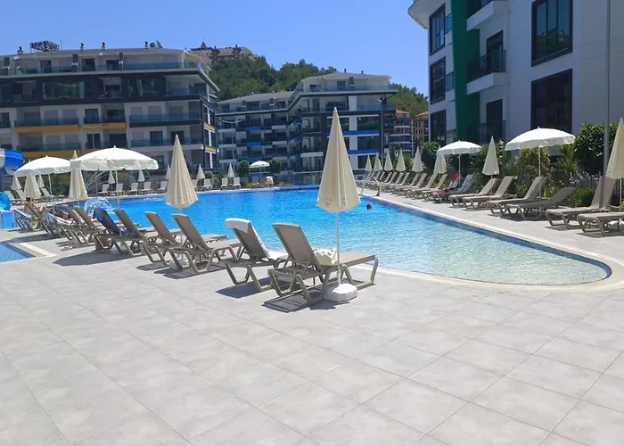 Luxury Seaview With 9000 M2 Access Vila Alanya