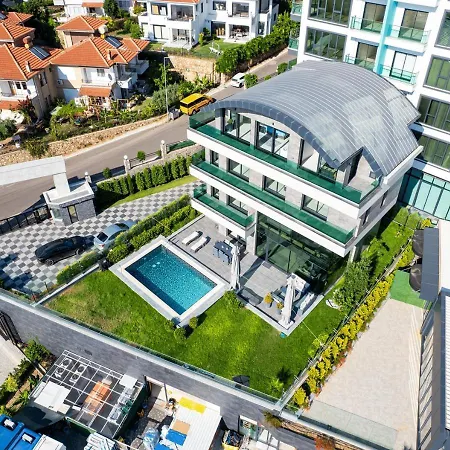 빌라 Luxury Seaview With 9000 M2 Access *