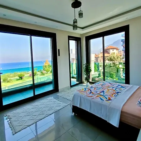 빌라 Luxury Seaview With 9000 M2 Access