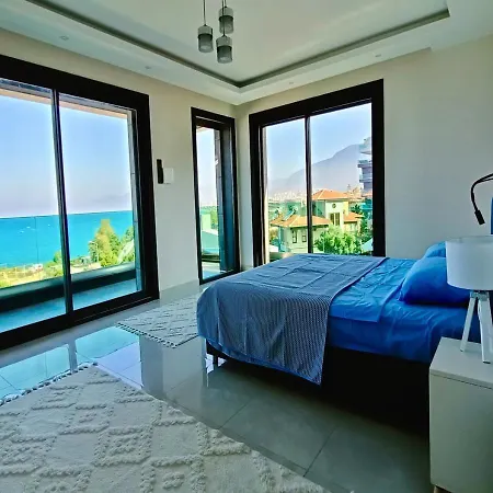 빌라 Luxury Seaview With 9000 M2 Access *